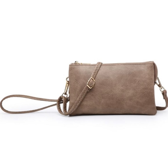Jen & Co Handbags - crossbody / clutch / wristlet purse by Jen & Co. color Clay. Gently used.
